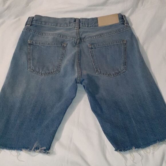 Acne Her Cut Denim Jean Shorts 31" Size Medium - Picture 3 of 7